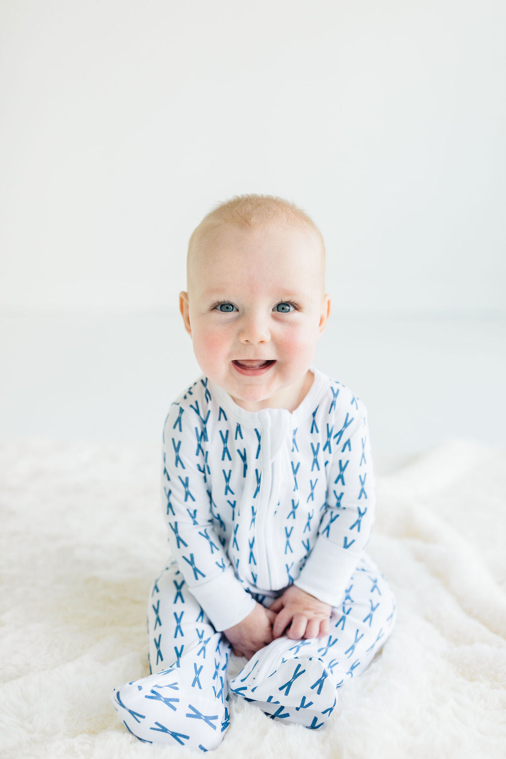 Pajamas - Little Skier Baby - with feet